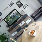 Appartement Joli Indépendant Au Calme Confort Wifi Draps Et Serviettes Incluses Parking Gratuit