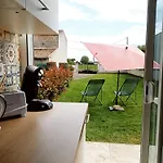 Appartement Joli Indépendant Au Calme Confort Wifi Draps Et Serviettes Incluses Parking Gratuit *