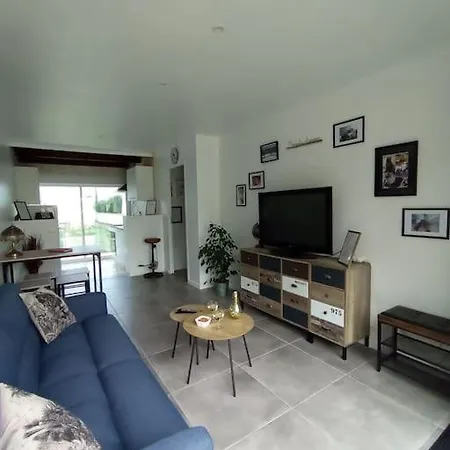 Joli Independant Au Calme Confort Wifi Climatisation Draps Et Serviettes Incluses Apartment *
