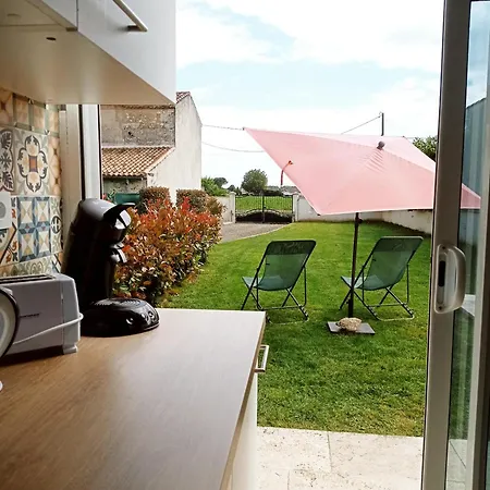 Apartman Independant 2 A 4 Personnes, Au Calme, Serviettes & Draps Fournis, Wifi, Climatisation, Parking Gratuit *